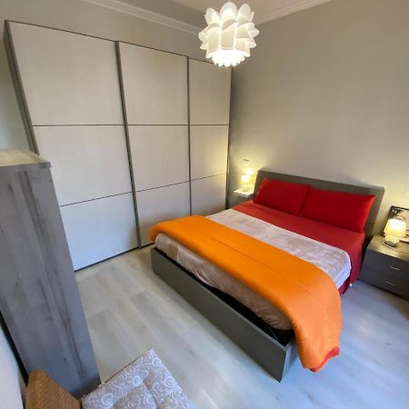 Luminoso Monolocale A 2 Passi Dalla Metro A Apartman Róma Kültér fotó
